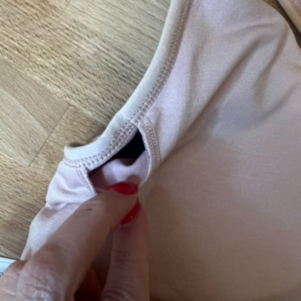 Gymshark Pink Sports Bra (M) - Picture 6 of 10